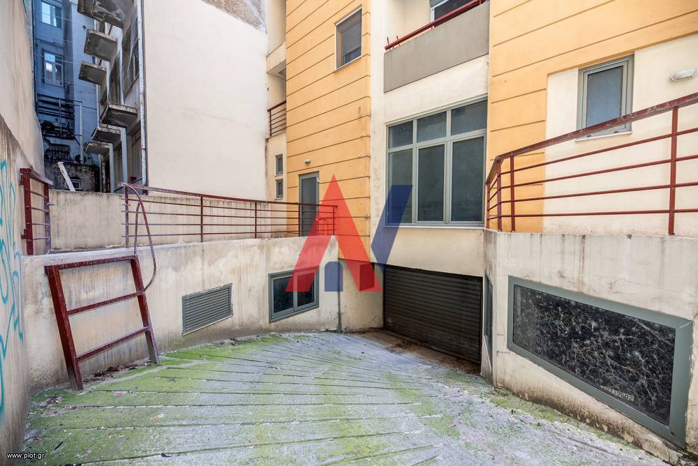 Κατάστημα 76 τ.μ. προς πώληση, Κέντρο Θεσσαλονίκης