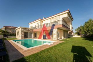 Μεζονέτα 275 τ.μ. για πώληση