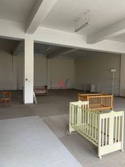 Επιχειρηματικό κτίριο 700 τ.μ. για ενοικίαση
