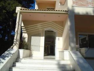 Βίλλα 650 τ.μ. για ενοικίαση