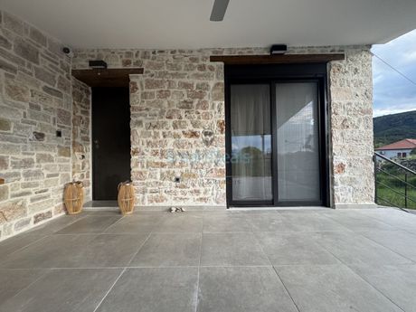 Apartment complex 230 sqm for sale