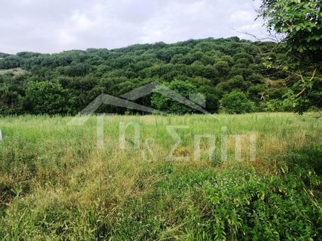 Land plot 7.000sqm for sale-Mpizanio » Center