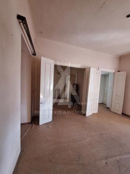 Land plot 330 sqm for sale