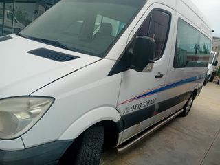 Mercedes-Benz 2013 Α.Μ.Ε.Α-thumb-1