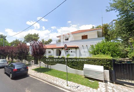 Μεζονέτα 250τ.μ. για ενοικίαση-Εκάλη
