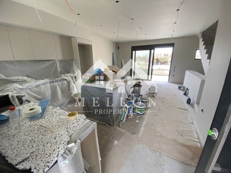 Maisonette 134sqm for sale-Paiania » Agia Marina