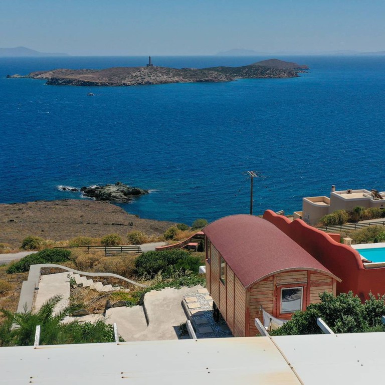 Συγκρότημα διαμερισμάτων 408 τ.μ. πρός πώληση, Κυκλάδες, Σύρος