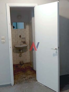 Store 140 sqm for sale