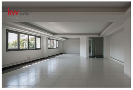Industrial space 4.895sqm for sale-Moschato