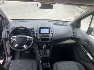 Ford Grand Tourneo 2020-thumb-7