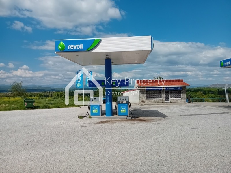 Κατάστημα 2.000 τ.μ. πρός πώληση, Ν. Καστοριάς, Ιών Δραγούμης