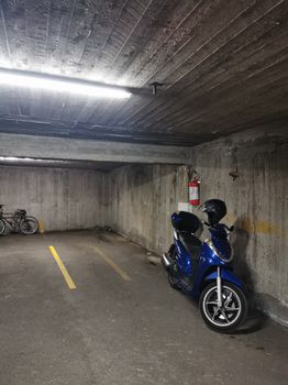 Parking 13 τ.μ. προς ενοικίαση