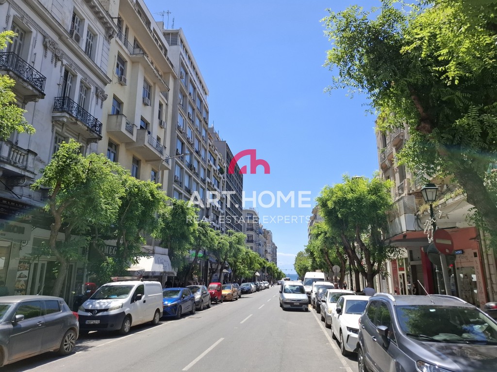 Κατάστημα 76 τ.μ. προς πώληση, Κέντρο Θεσσαλονίκης
