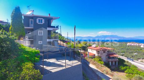 Μεζονέτα 150τ.μ. για πώληση-Ακράτα