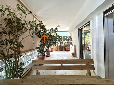Διαμέρισμα 104τ.μ. για ενοικίαση-Βάρη- βάρκιζα