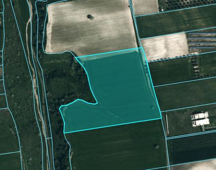 Parcel 19.800sqm for sale-Epanomi » Center