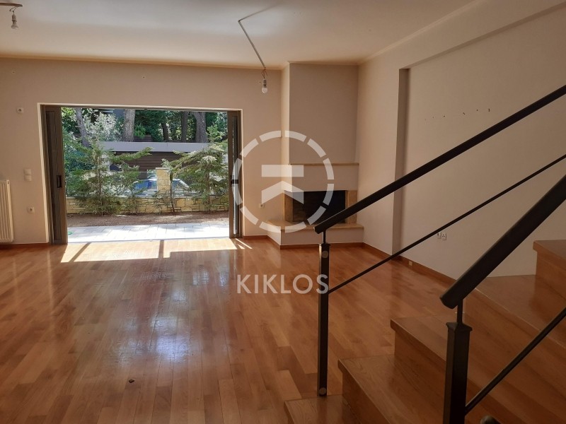 Μονοκατοικία 330 τ.μ. πρός πώληση, Αθήνα - Βόρεια Προάστια, Δροσιά