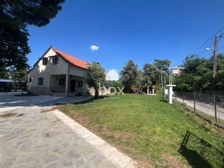 Μονοκατοικία 200 τ.μ. για ενοικίαση