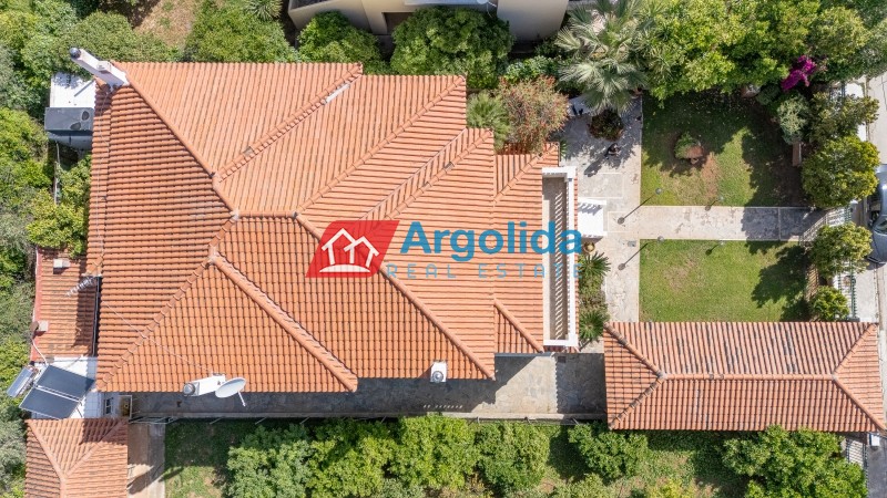 Μονοκατοικία 409 τ.μ. προς πώληση, Κέντρο Βέλου