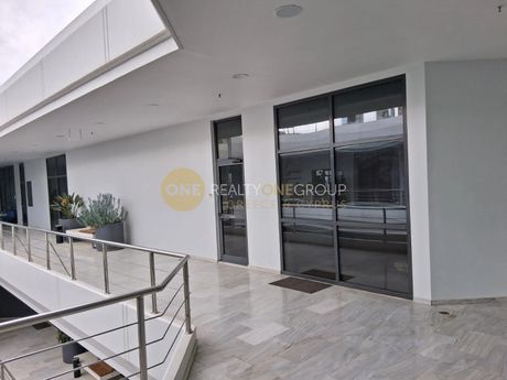 Office 176 sqm for rent