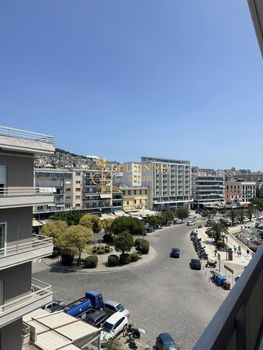 Office 75sqm for sale-Kavala » Center