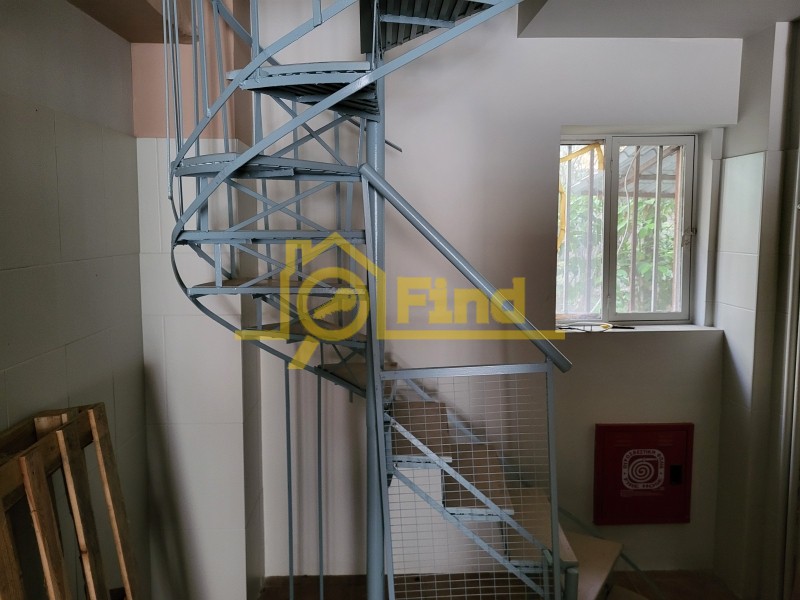 Κατάστημα 200 τ.μ. πρός πώληση, Αθήνα - Κέντρο, Πετράλωνα