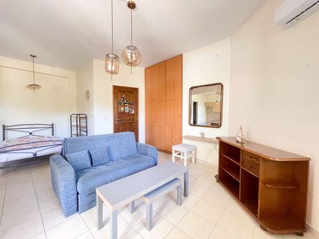 Studio / γκαρσονιέρα 35τ.μ. για ενοικίαση-Νικηφόρος φωκάς » Βιολί χαράκι