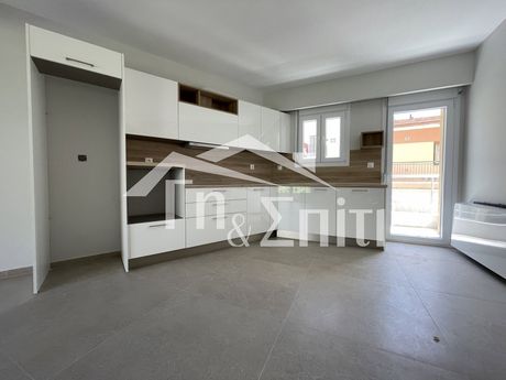 Apartment 76sqm for sale-Anatoli » Center