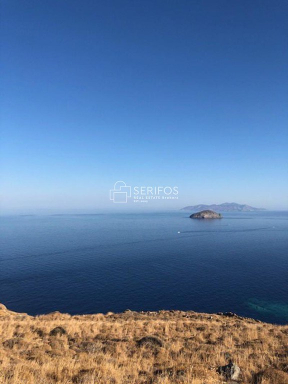 Αγροτεμάχια 4.200 τ.μ. πρός πώληση, Κυκλάδες, Σέριφος