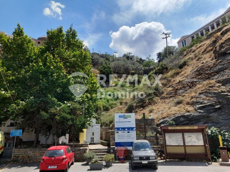 Οικόπεδο 850 τ.μ. προς πώληση, Ιουλίδα