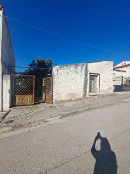 Land plot 232sqm for sale-Stilida » Agia Marina