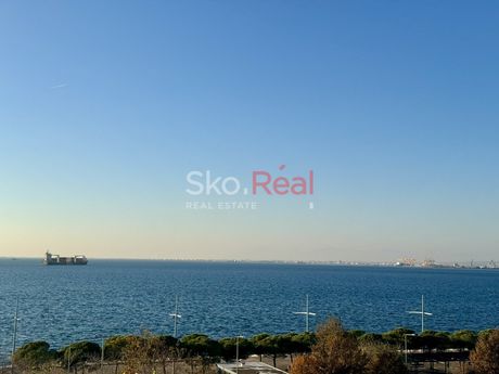 Διαμέρισμα 105τ.μ. για πώληση-Νέα παραλία