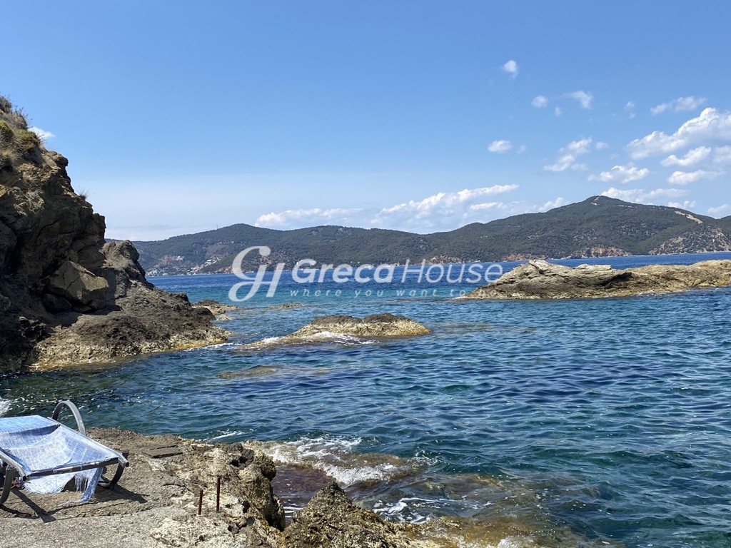 Οικόπεδο 13.000 τ.μ. πρός πώληση, Νησιά Αργοσαρωνικού, Τροιζήνα