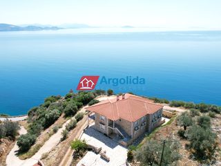 Μονοκατοικία 340 τ.μ. για πώληση