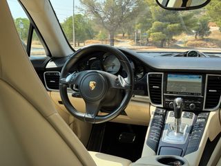 Porsche Panamera 2016 E-HYBRID-thumb-3