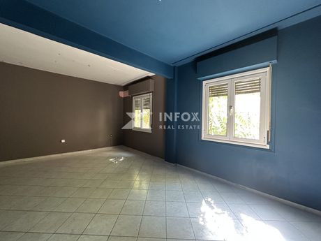 Office 27sqm for rent-Center