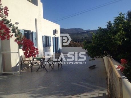 Villa 350sqm for sale-Aegina