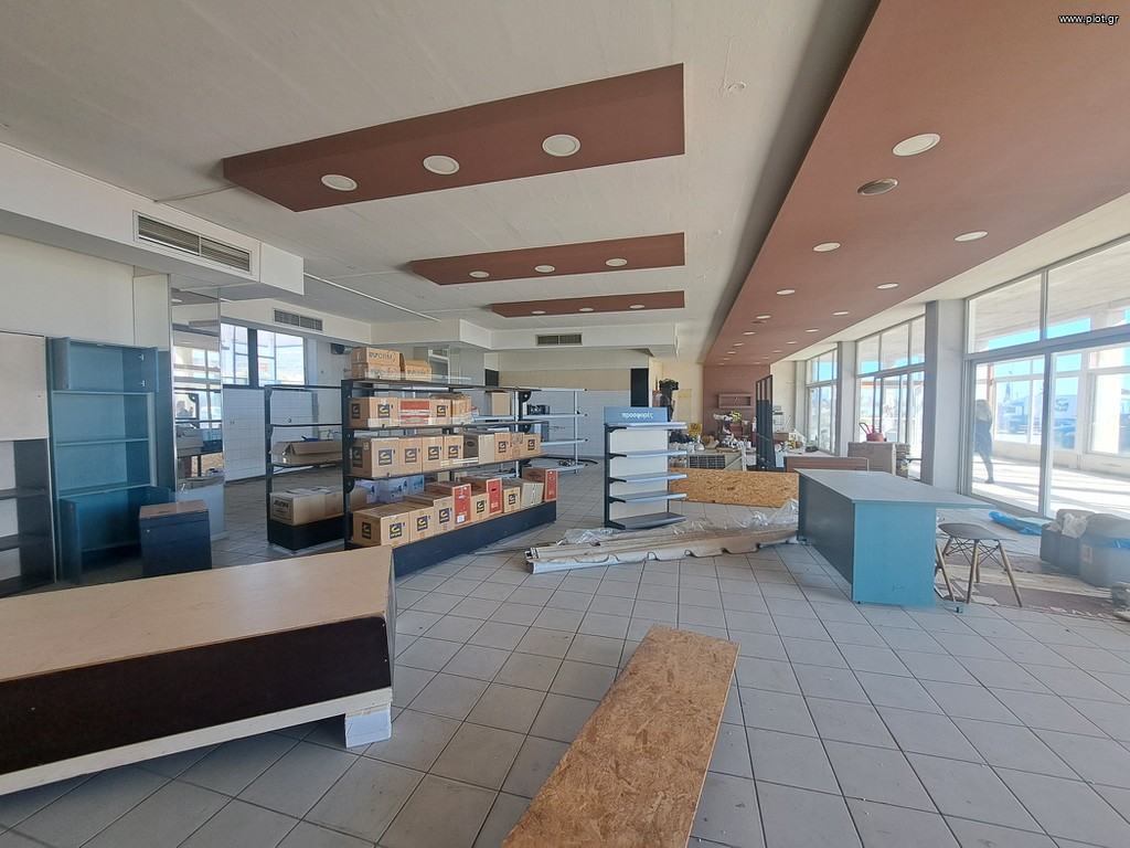Business bulding 520 sqm for rent, Phthiotis, Stilida
