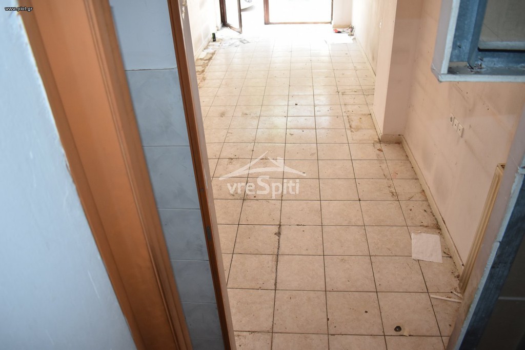 Κατάστημα 76 τ.μ. προς ενοικίαση, Κέντρο Ιωαννίνων