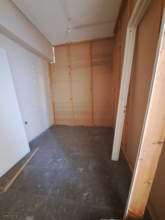 Office 41 sqm for sale, Lamia Center