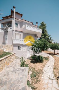 Building 240sqm for sale-Nafplio » Aria