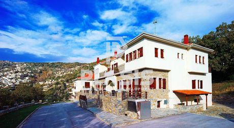 Ξενοδοχείο 1.520τ.μ. για πώληση-Πορταριά