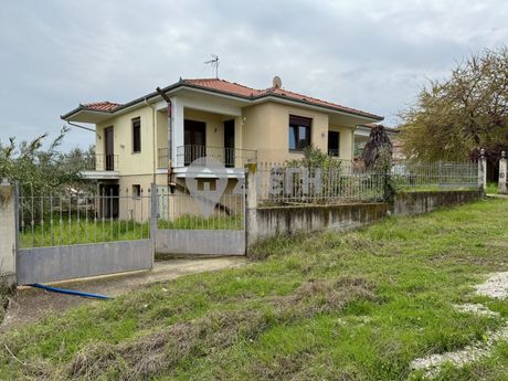 Μονοκατοικία 180τ.μ. για πώληση-Βεργίνα » Κέντρο