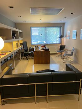 Office 160sqm for rent-Charilaou