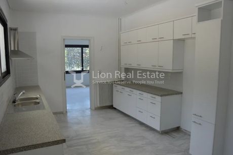Μεζονέτα 570τ.μ. για ενοικίαση-Εκάλη