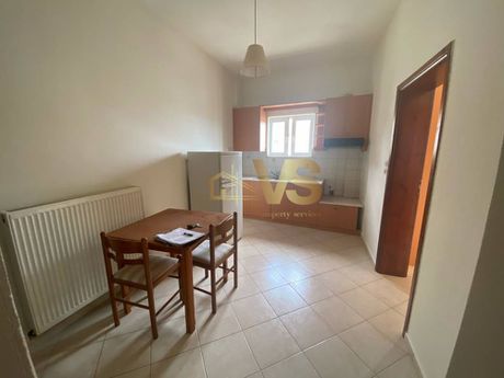 Studio / γκαρσονιέρα 40τ.μ. για ενοικίαση-Ηράκλειο κρήτης » Τρεις βάγιες
