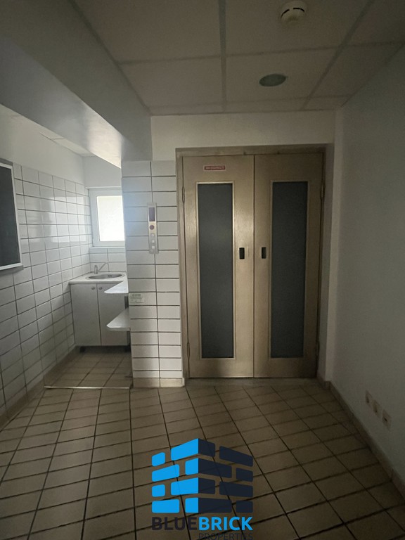 Επιχειρηματικό κτίριο 410 τ.μ. προς ενοικίαση, Αργυρούπολη
