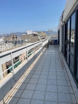 Επιχειρηματικό κτίριο 550τ.μ. για πώληση-Γαλάτσι » Λαμπρινή