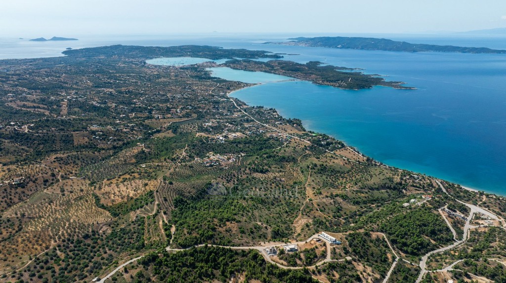 Αγροτεμάχια 377.575 τ.μ. προς πώληση, Βερβερούδα