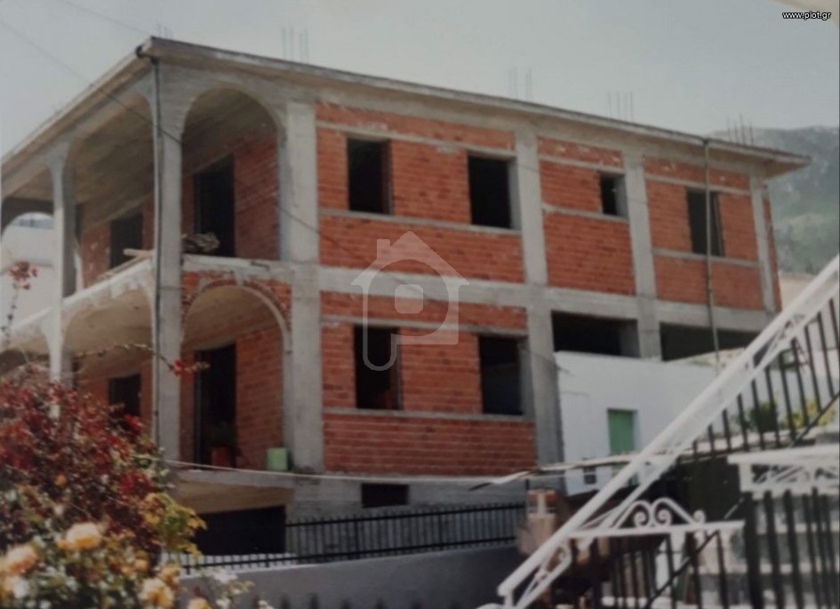 Κτίριο 240 τ.μ. πρός πώληση, Αρκαδία, Απόλλωνας